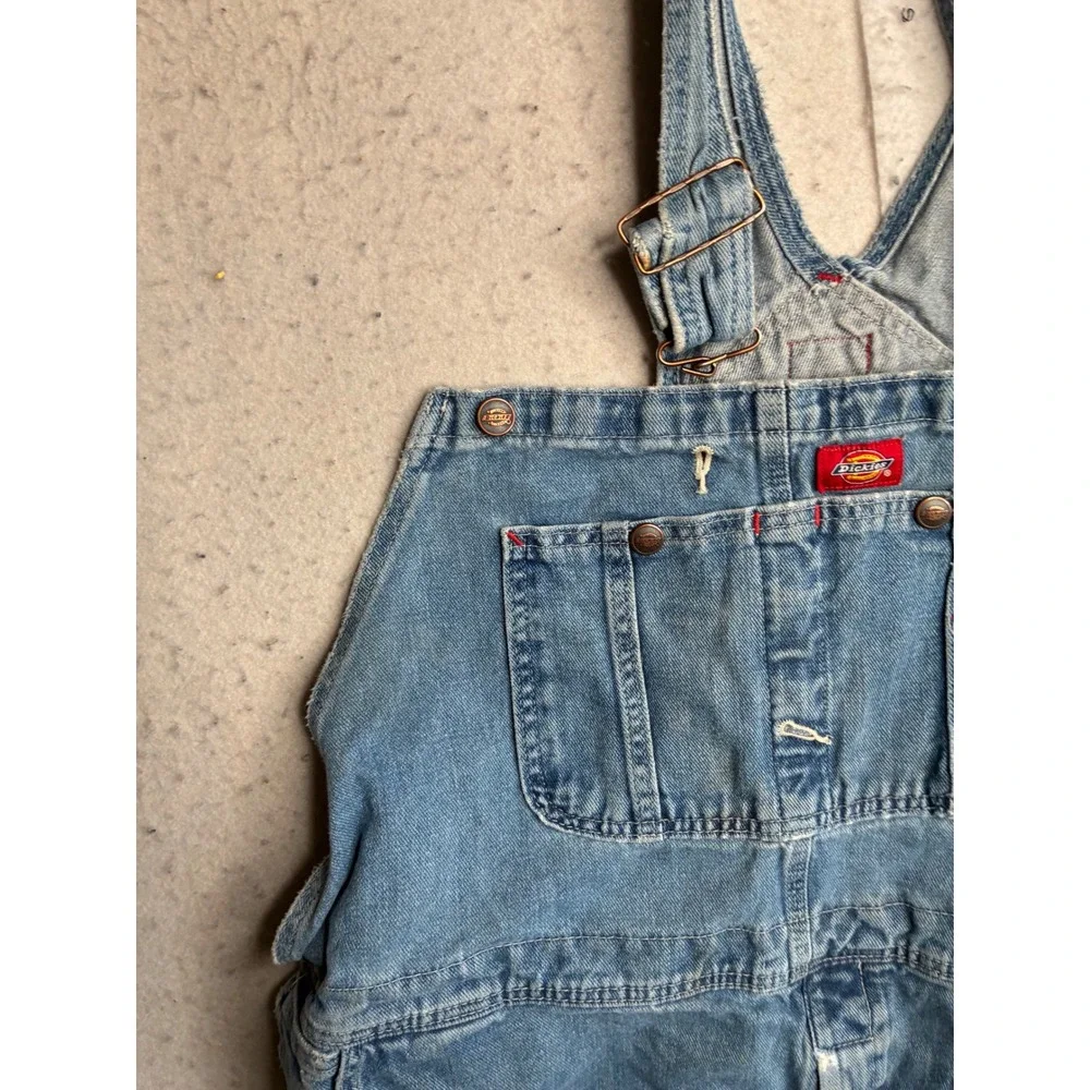Dickies Mens Denim Bib Overalls Light Wash Indigo Workwear 44x32 8396SNB READ